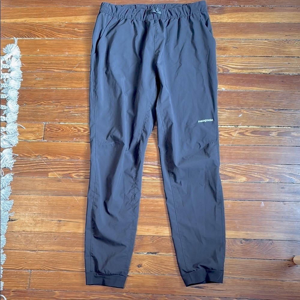 Patagonia Men’s Terrebonne Joggers - Black NWOT Medium